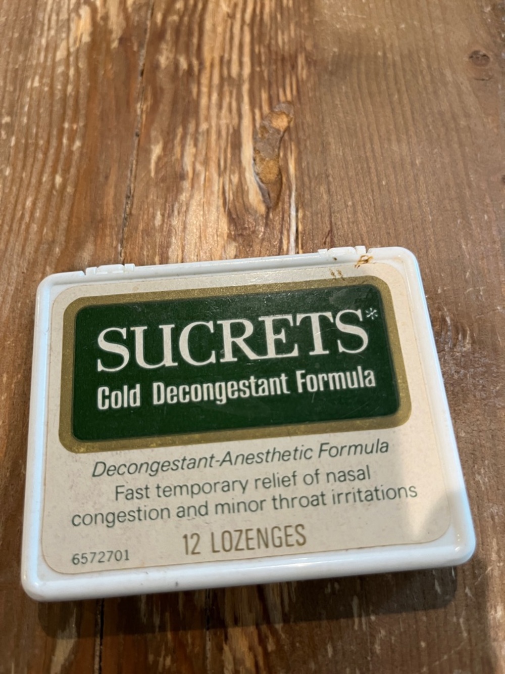 Sucrets vintage White and Green Cold Decongestant Formula plastic box